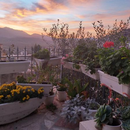 Guesthouse Villa Joanna&Mattheo Sarandë エクステリア 写真