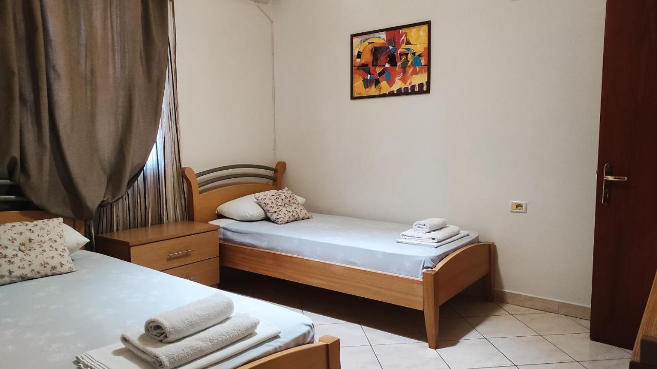 Guesthouse Villa Joanna&Mattheo Sarandë エクステリア 写真