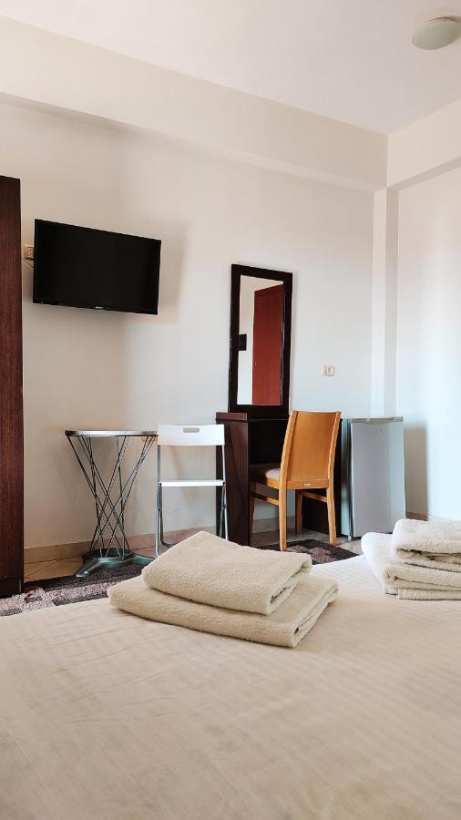 Guesthouse Villa Joanna&Mattheo Sarandë エクステリア 写真
