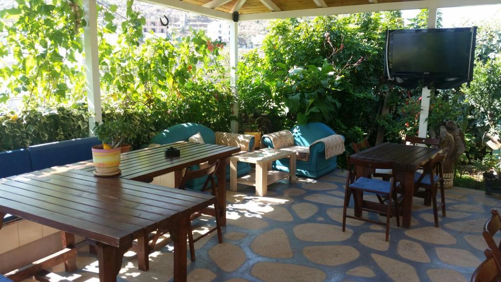 Guesthouse Villa Joanna&Mattheo Sarandë エクステリア 写真
