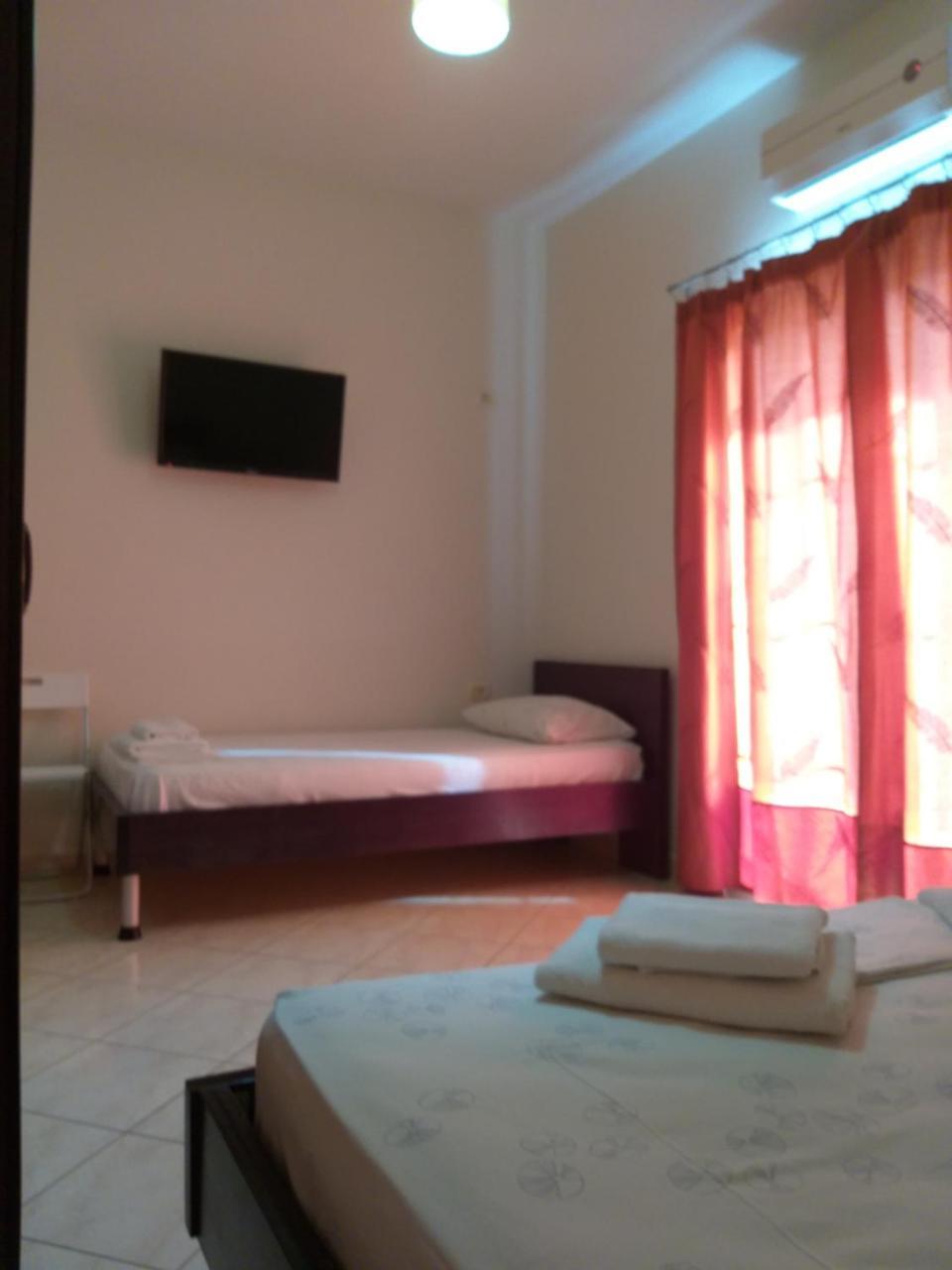 Guesthouse Villa Joanna&Mattheo Sarandë エクステリア 写真
