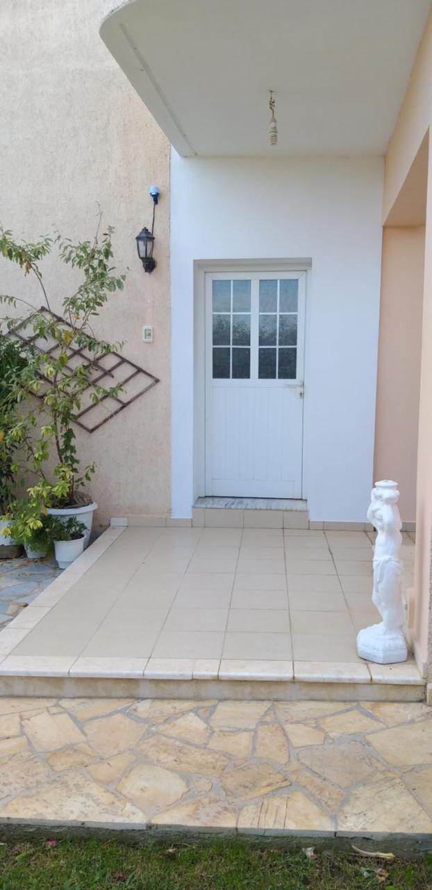 Guesthouse Villa Joanna&Mattheo Sarandë エクステリア 写真
